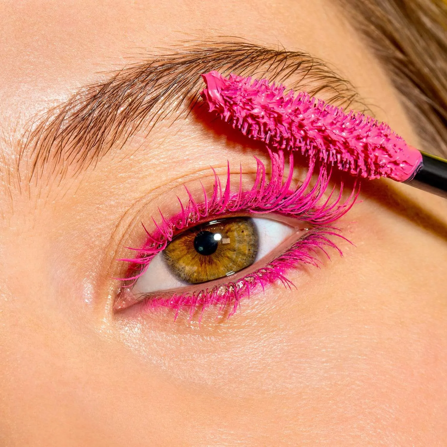 Keep An Eye On Coloured Mascara